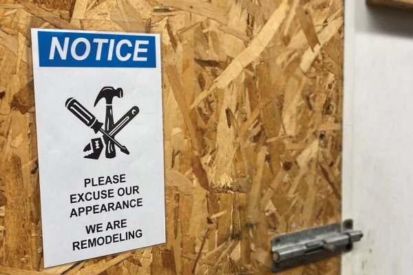 4 1/4" X 7" Removable Adhesive Pouch