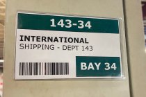 4 1/4″ X 7″ Clear Pouch w/ 2 Magnets