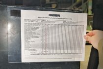 8 1/2″ X 11″ Clear Pouch w/ 1 Magnet - HORIZONTAL