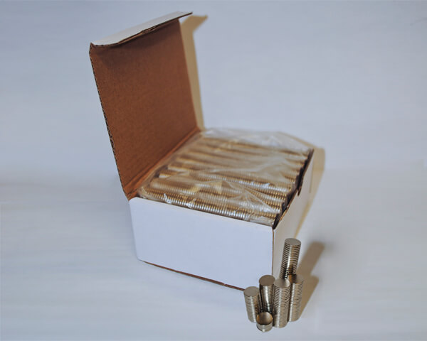 1/2 D x .040 N35 Nickel plated neodymium rare earth disc magnet