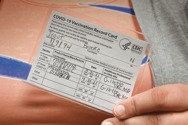 4" x 3" Vaccination Card Holder